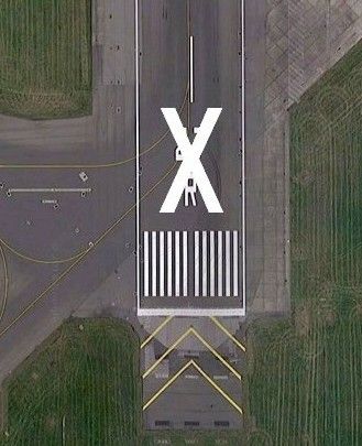 White Runway "X" Closure Marker 1.8m x 38.8m (Sewn "X" w/Grommets)